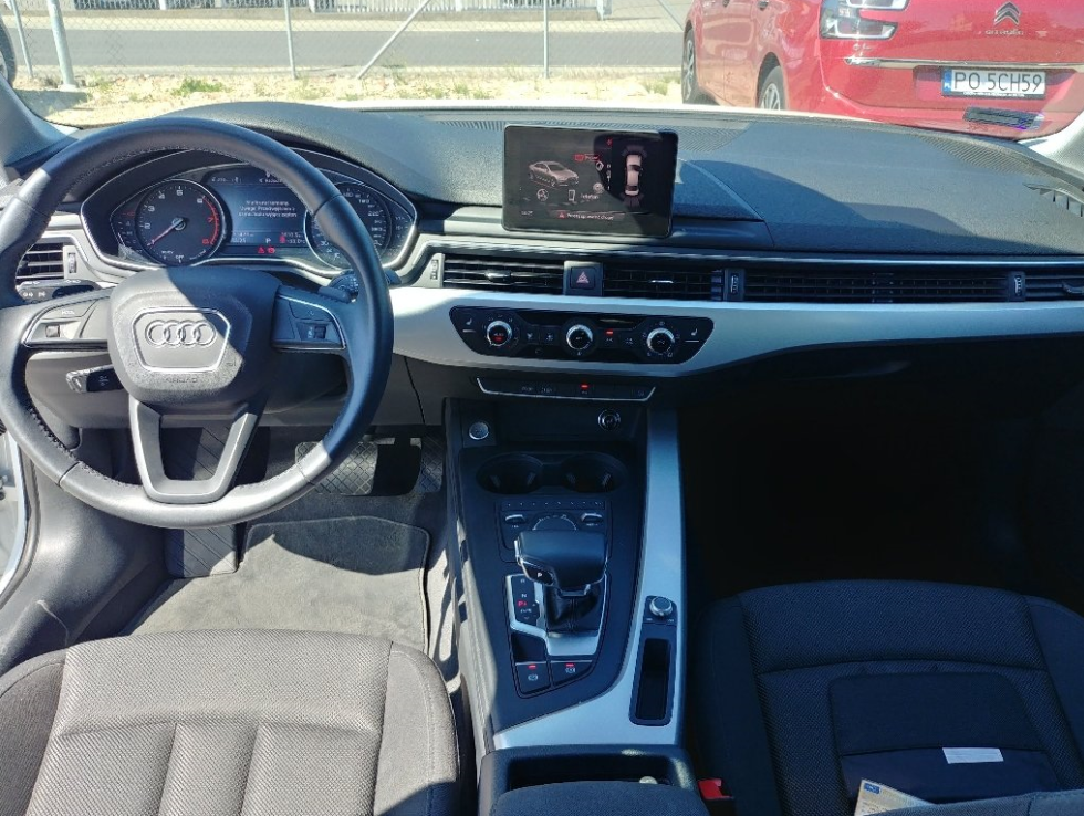 Poleasingowe Audi A4 1.4 TFSI S tronic 2018 r Gurumotive